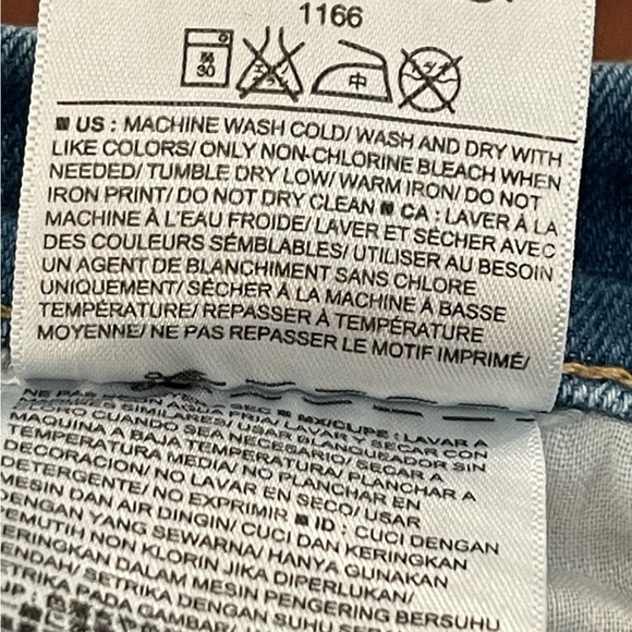 Old Navy Straight Crop Distressed Jeans Women’s Size 8 Regular Light Wash - Picture 6 of 7